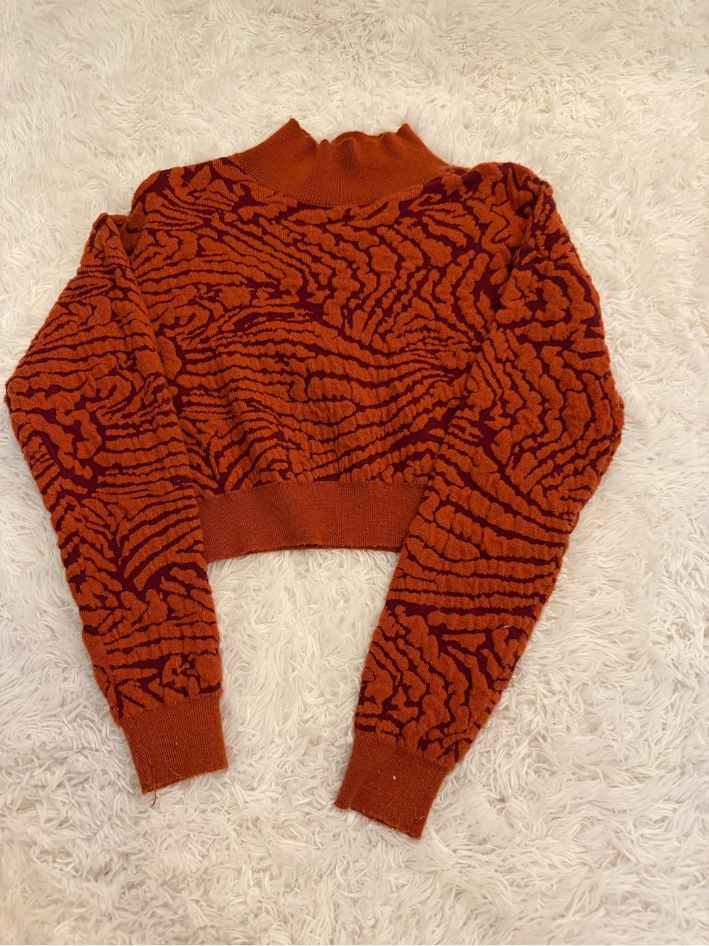 Cropped Textured Mock-Neck Sweater in Rust
